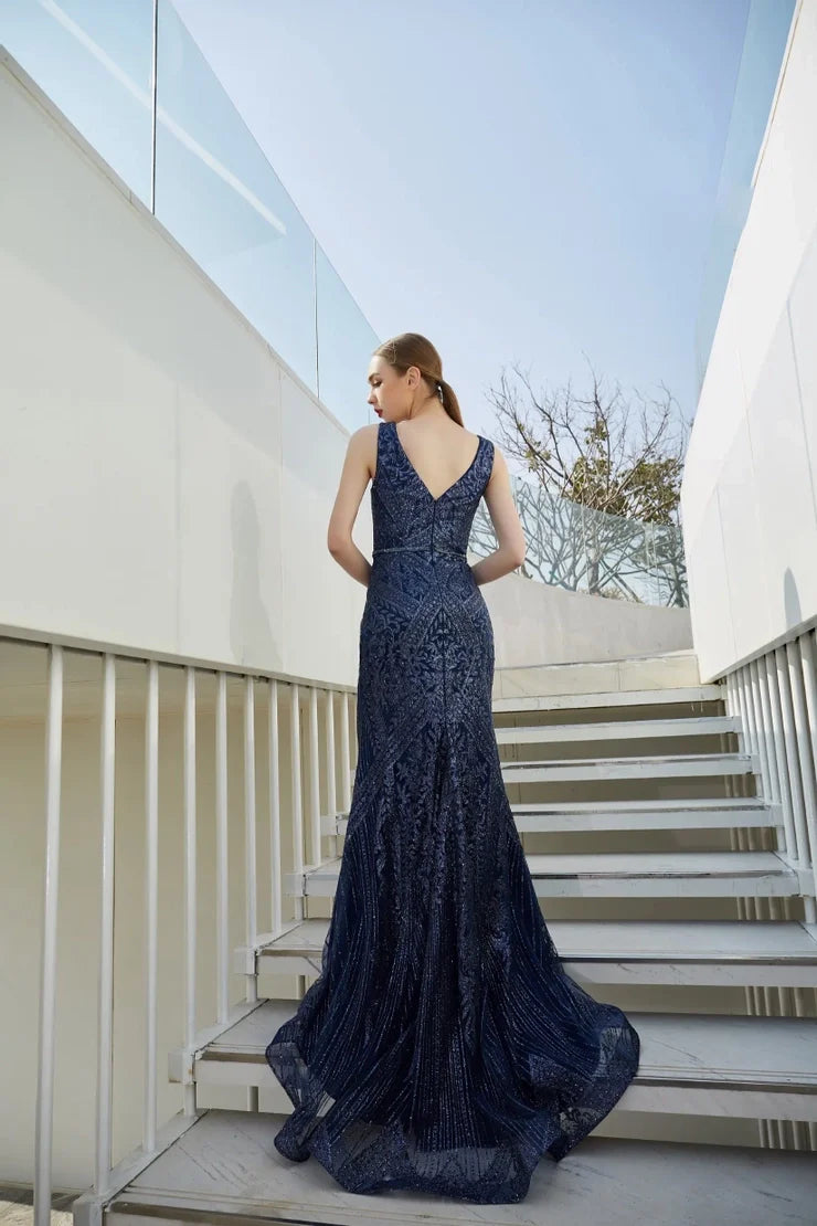 Sophisticated V-Neck Straight-Line Dress - Wine & Navy